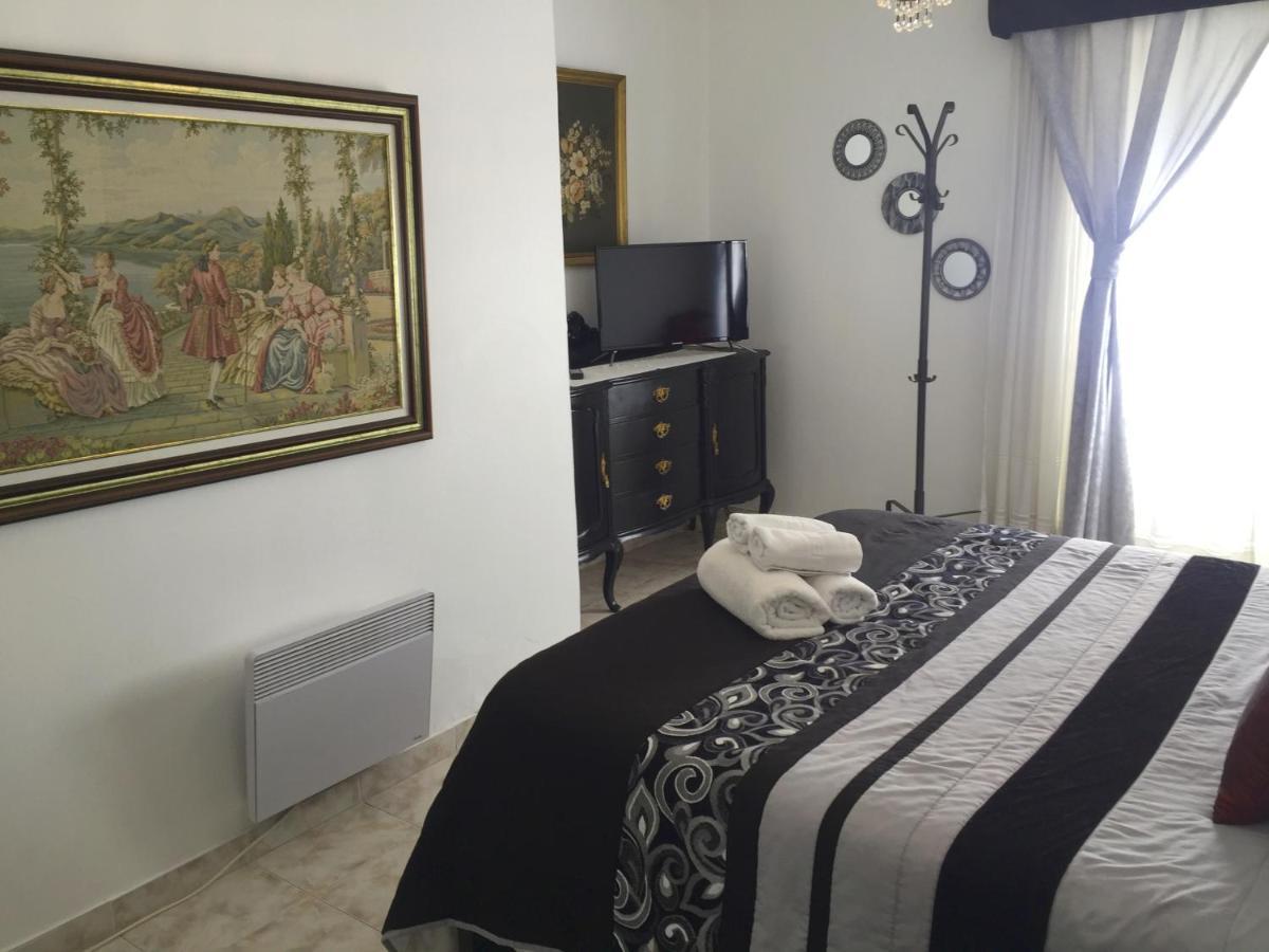 פניש Casa Vintage Guest House מראה חיצוני תמונה